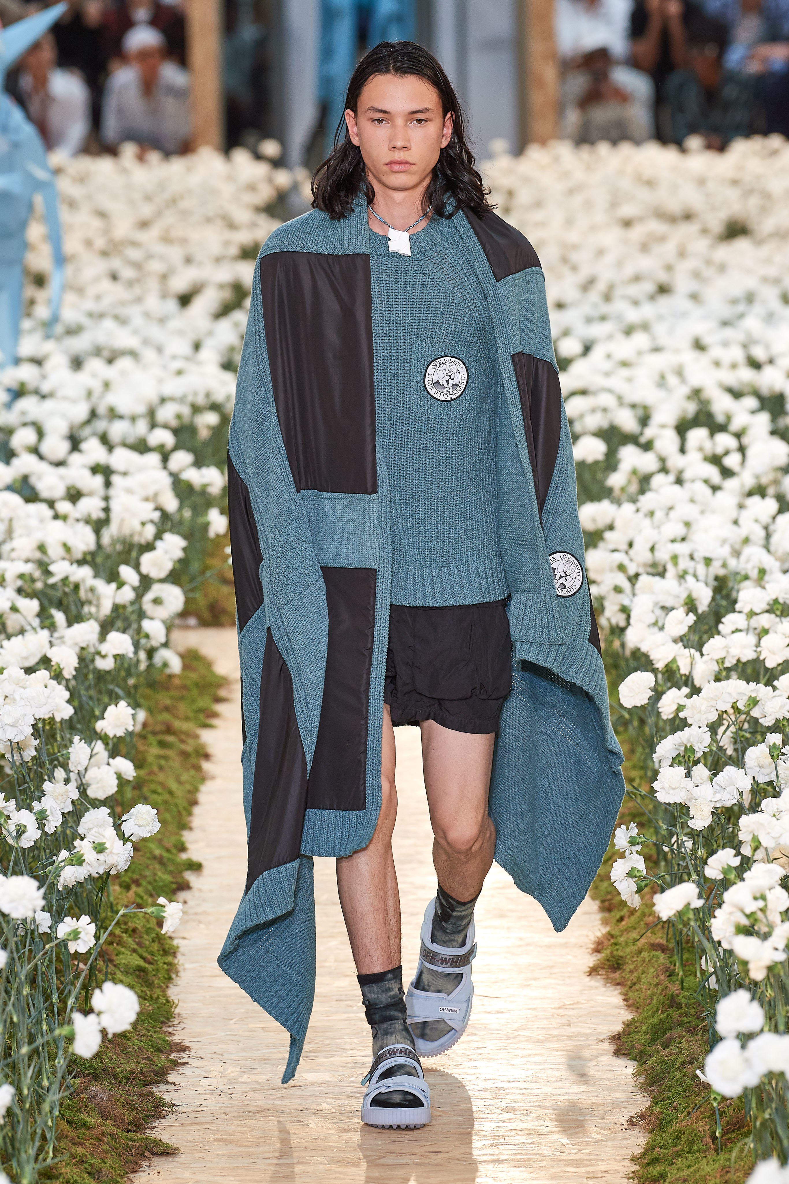 释出一双匹配GD联名AF1级别的鞋，我打赌它只出现在别人的鞋柜里