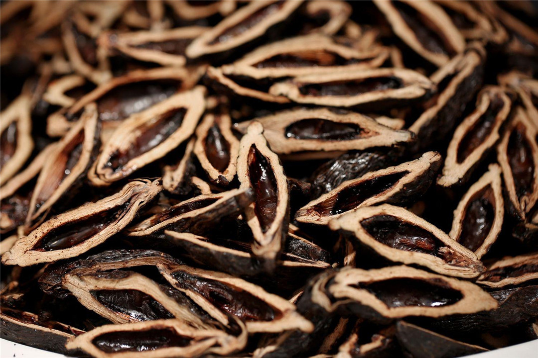 国际公认的“软*品毒**”槟榔，6000万国人却嚼个不停，偏不听劝