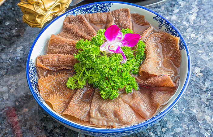 黄喉毛肚属于内脏吗,黄喉不是喉毛肚不是肚你知道么