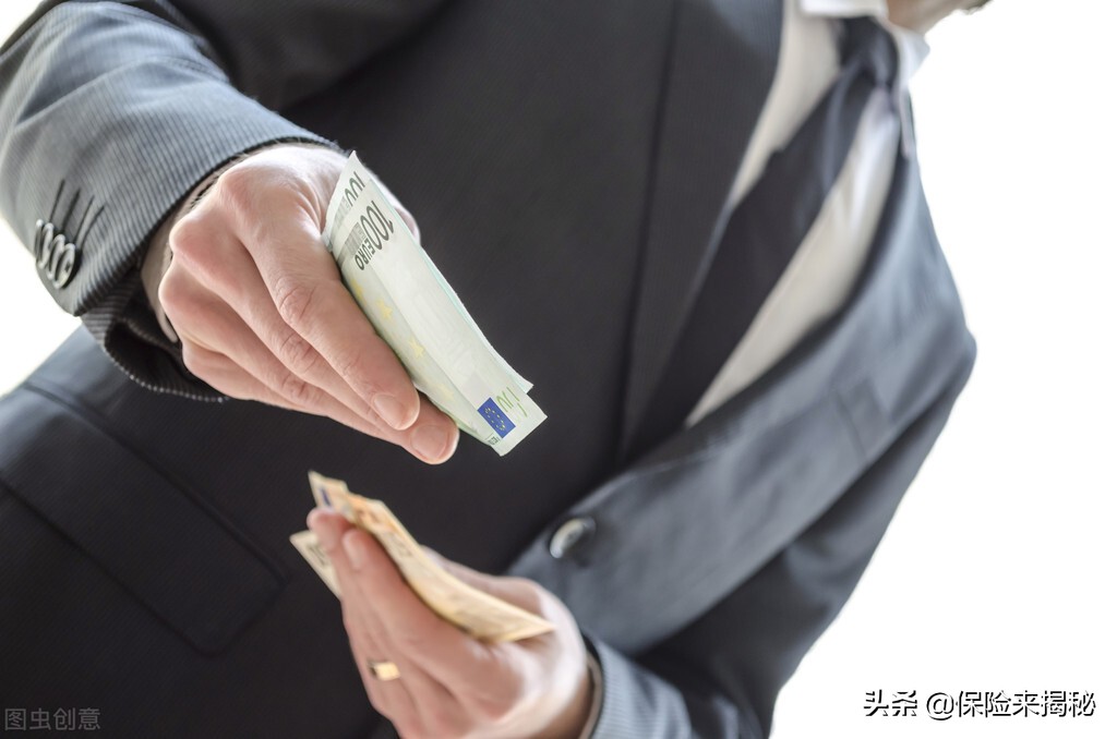 黑心老板扣工资怎么曝光,黑心老板乱扣工资怎么办