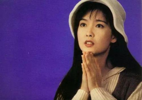 她是香港玉女掌门人,她是玉女掌门人周慧敏