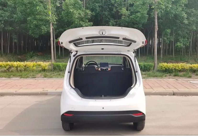 富路新能源电动汽车,富路电动汽车最新款