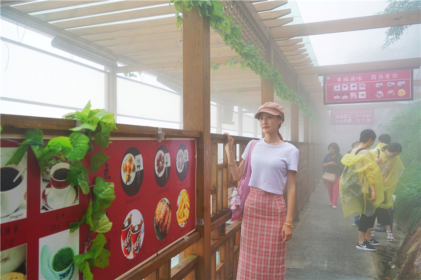 安徽九华山玻璃栈道,安徽悬崖玻璃栈道