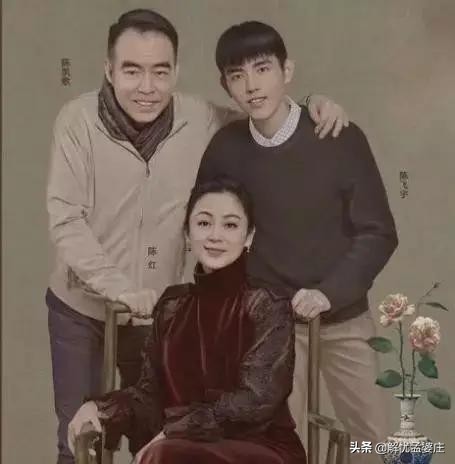 美国一纸撤侨令,章子怡、刘涛进退不得,天仙刘亦菲也得即刻启程