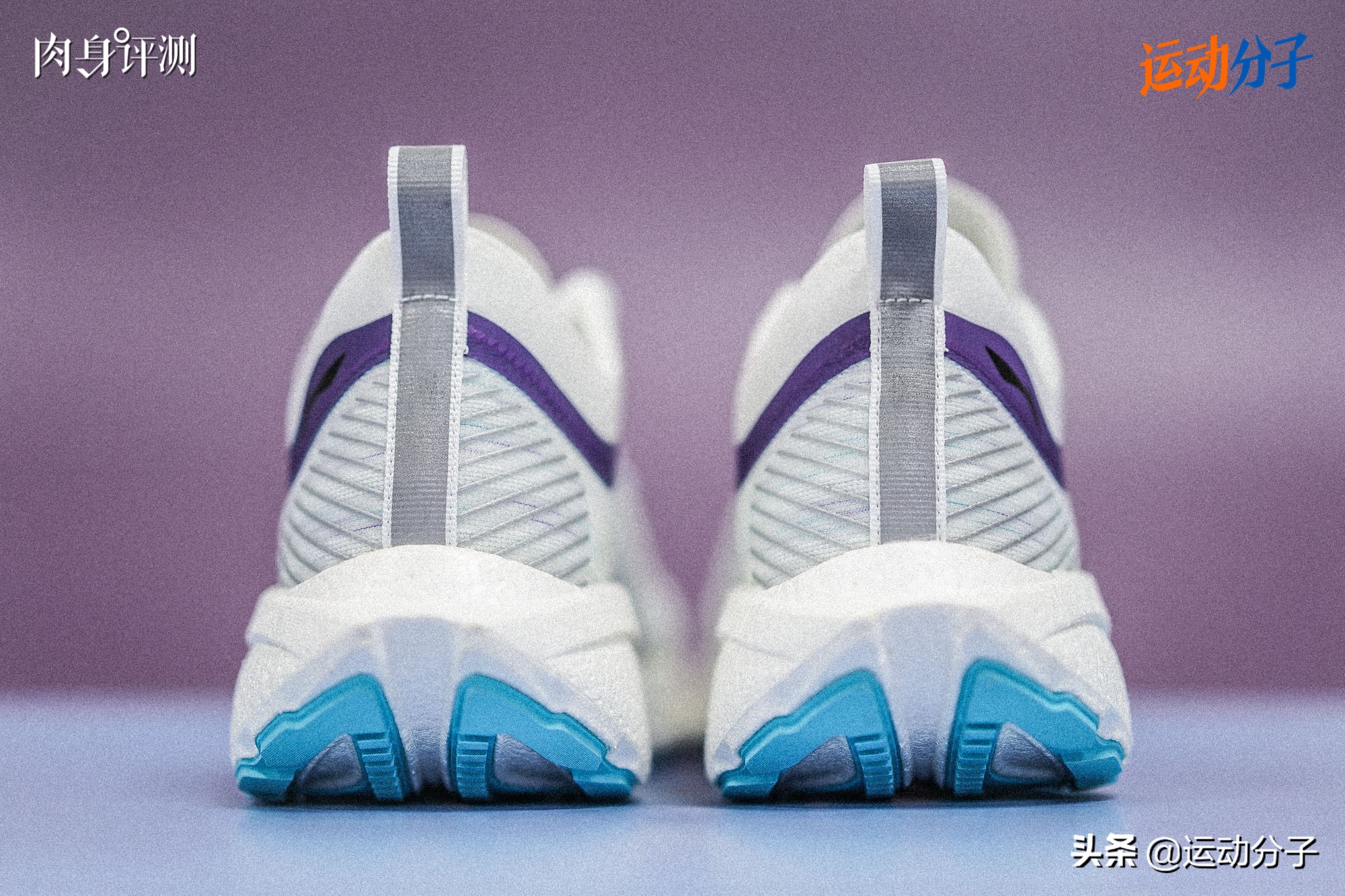 李宁超轻18代回弹,李宁超轻18的会变硬吗