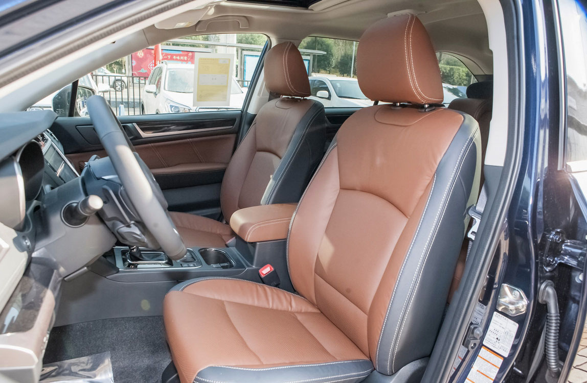 2010年斯巴鲁傲虎2.5全时四驱参数,2011年斯巴鲁傲虎2.5全时四驱二手