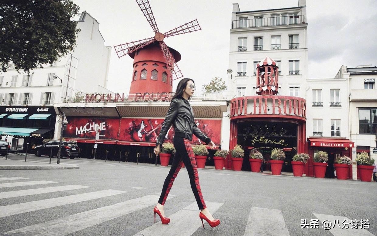 莫文蔚红色连衣裤图片,莫文蔚穿什么裤