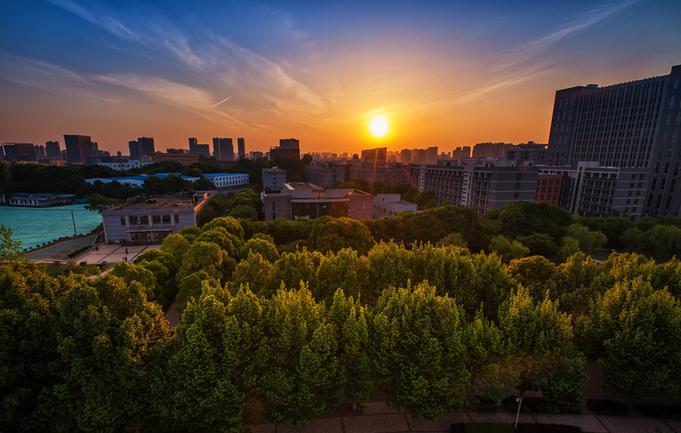 进入世界500强企业需要什么学历,世界500强企业告诉你学历不重要