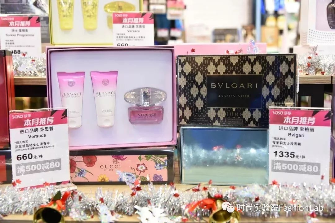 2折起的国际奢品折扣,去到这个意式奥莱小镇就能秒到