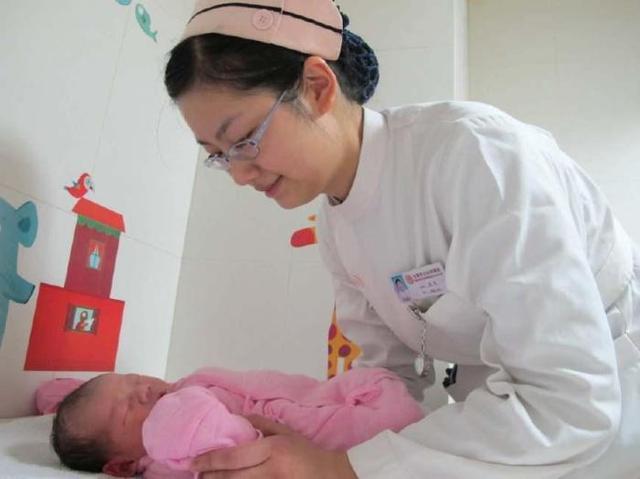 顺产痛到生不如死,顺产时妈妈有多痛