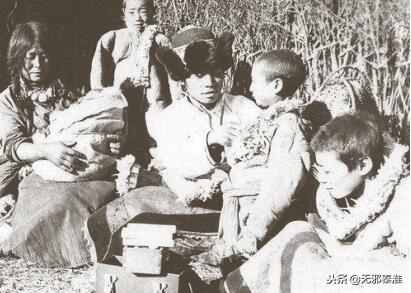 毛*东泽**一次发怒被称为“六二六”指示催生赤脚医生