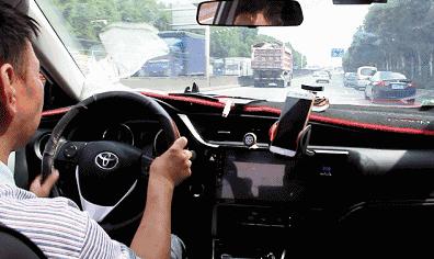 开网约车没有从业资格证怎么处罚,开网约车没有证怎么处罚