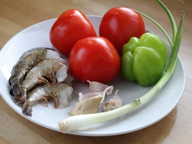 西红柿炒虾仁家常做法简单好吃,后厨小沈阳西红柿炒虾仁教学