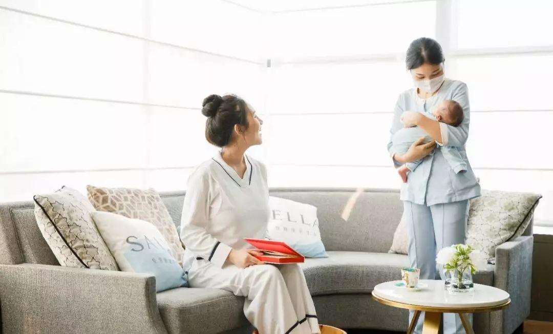 产后第一次来月经会正常吗,产后第一次来月经很久都不干净