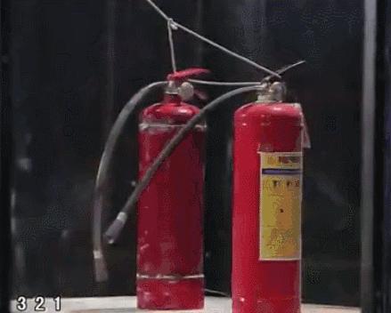 手提式干粉灭火器过期怎么处理,过期的灭火器拿去什么地方处理