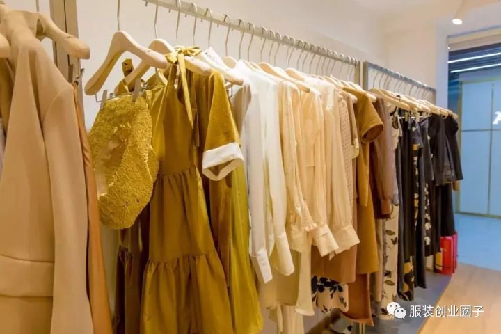 沧州服装批发市场哪个最大和便宜,广州服装服装批发市场