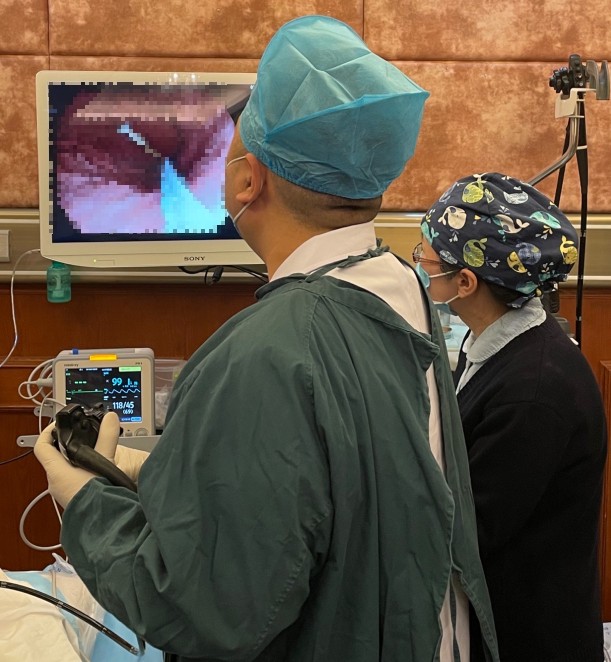 危险！长春13岁男孩把两根4厘米长钢钉含在嘴里玩不慎误吞