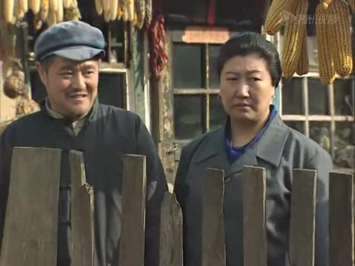 赵本山范伟18年后重回《刘老根》：相逢一抱泯恩仇