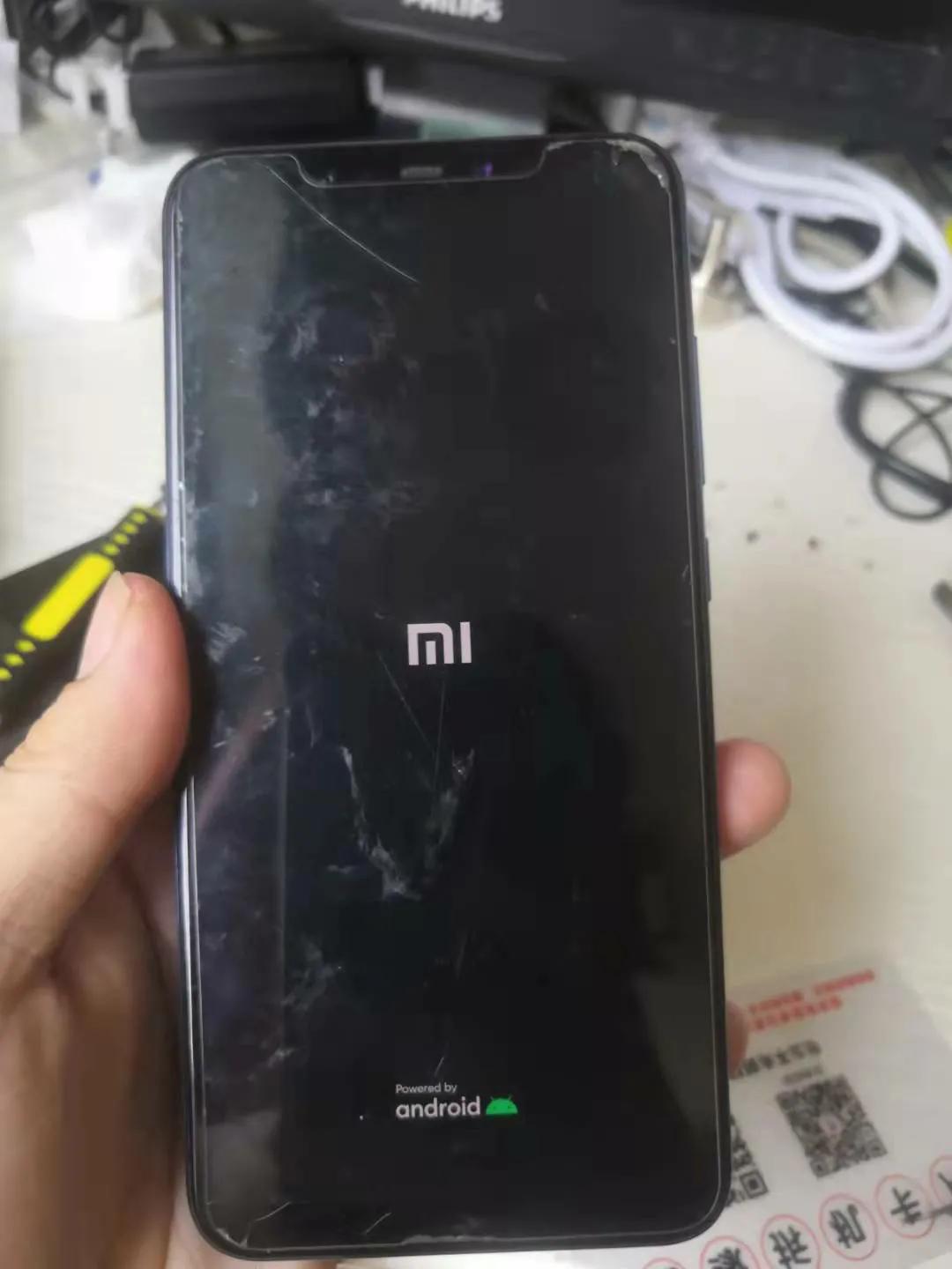 小米8更换电池教程,小米8透明探索版更换电池