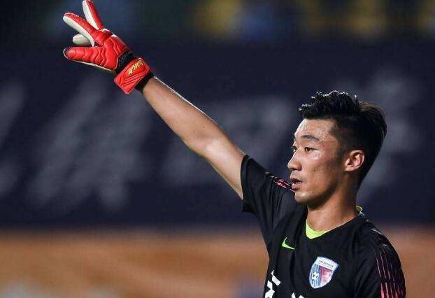 有面子！张鹭又上央视了，点名获赞——第一位抗疫捐款中国足球人