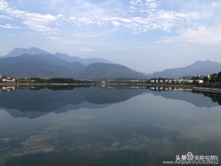 中国百慕大黑竹沟了解一下,穿越黑竹沟揭秘中国百慕大