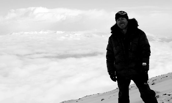 你可知这13位*疆新**人也曾登顶珠峰