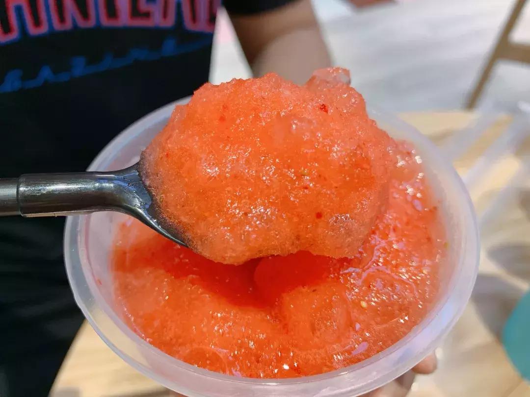 红遍全球的大嘴猴茶来鞍山啦，东北头一家，潮牌跨界好喝任性