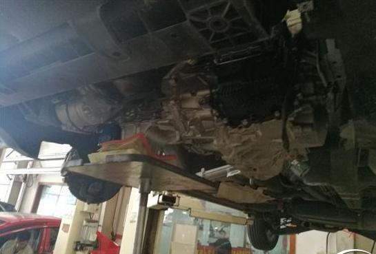 双离合变速箱真是坑，还不到半年时间，问题实在太多了