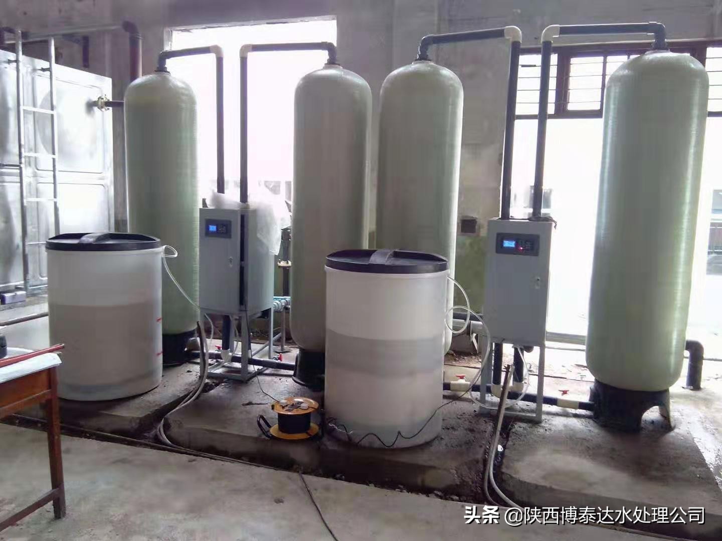 博泰达锅炉软水设备的工作流程