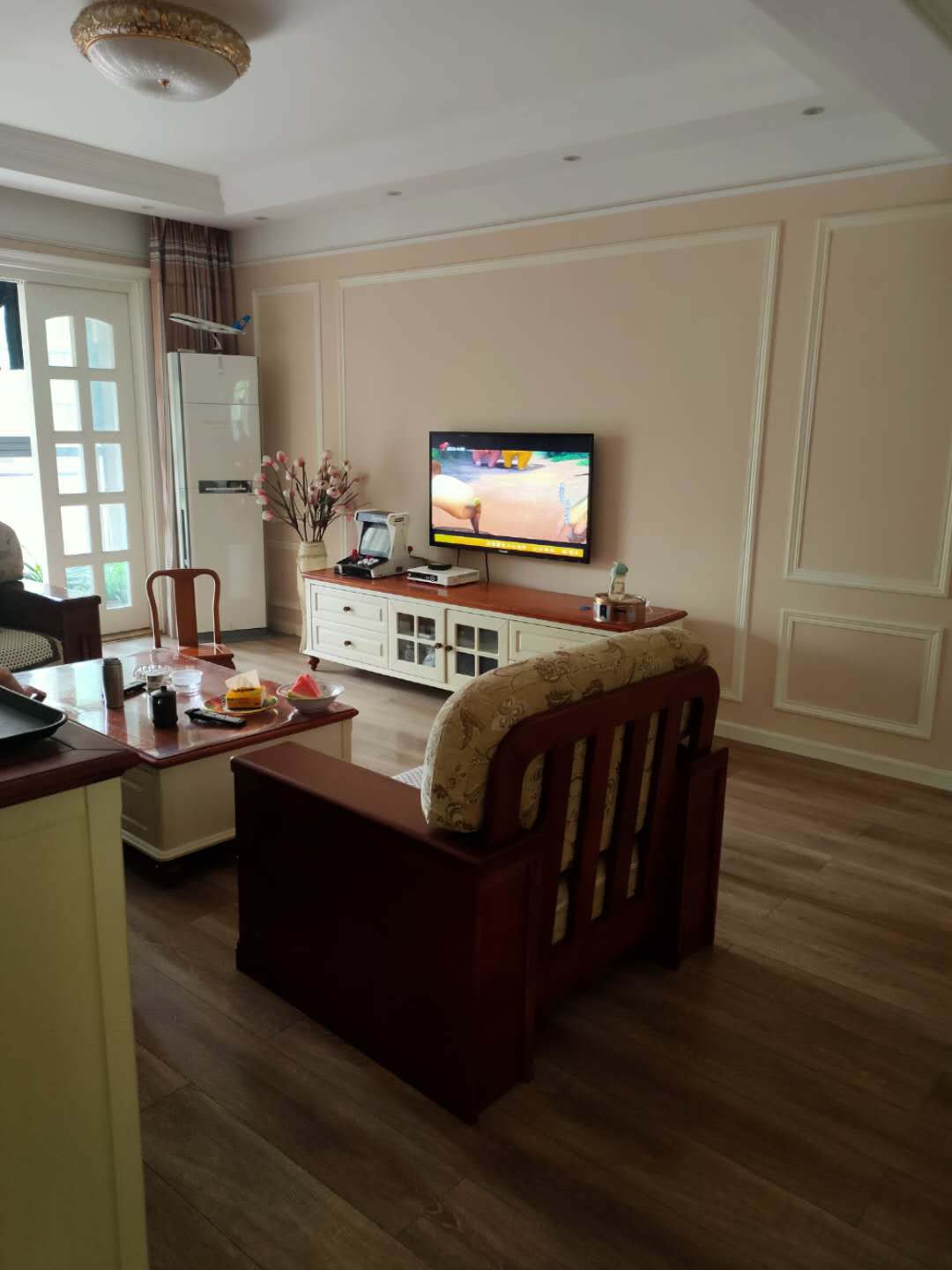 他求安稳她想上进，谁对谁错？三观不合的婚姻如何走下去？