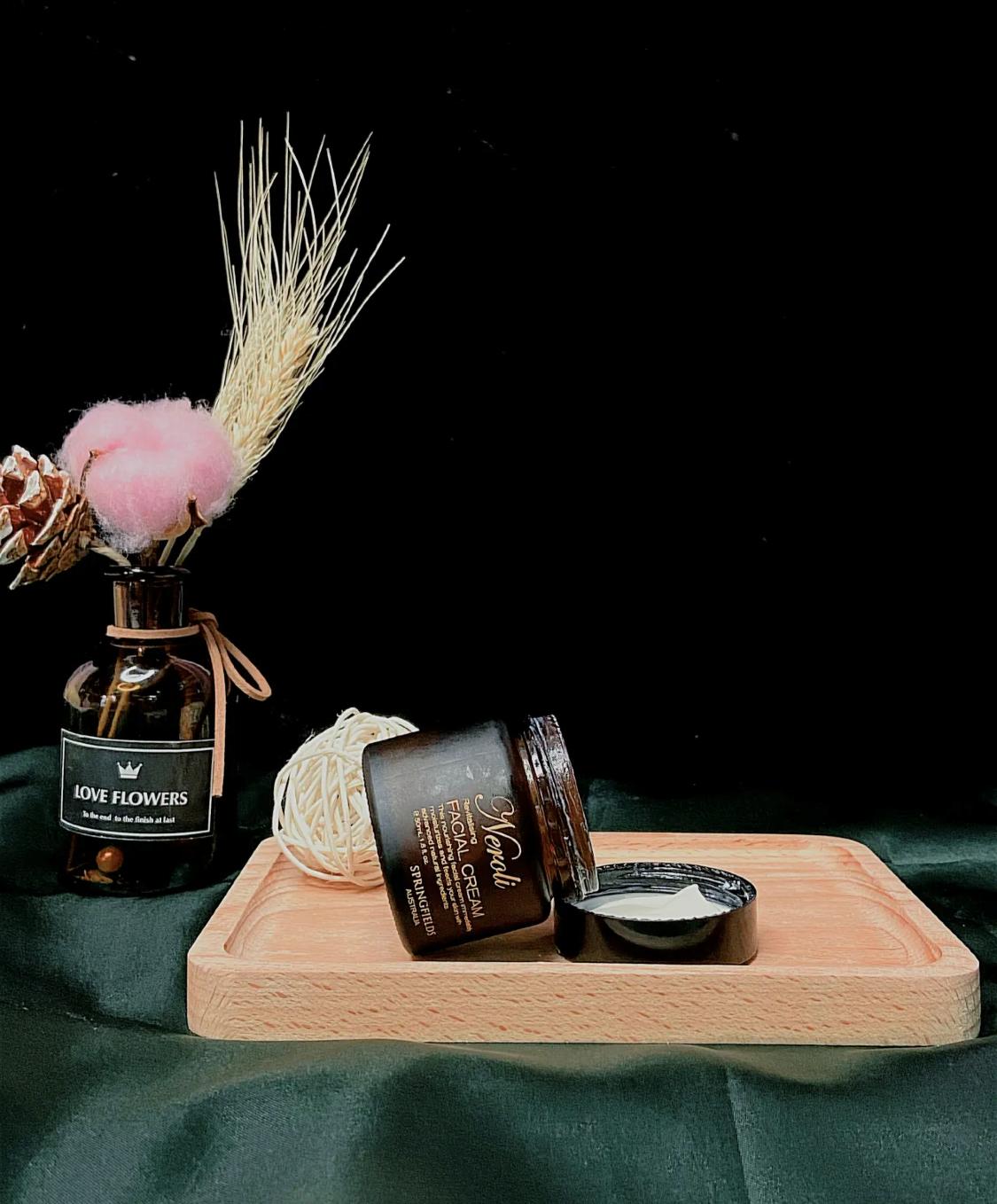 面霜lamer鎏金晚霜,cerave和理肤泉面霜哪个好