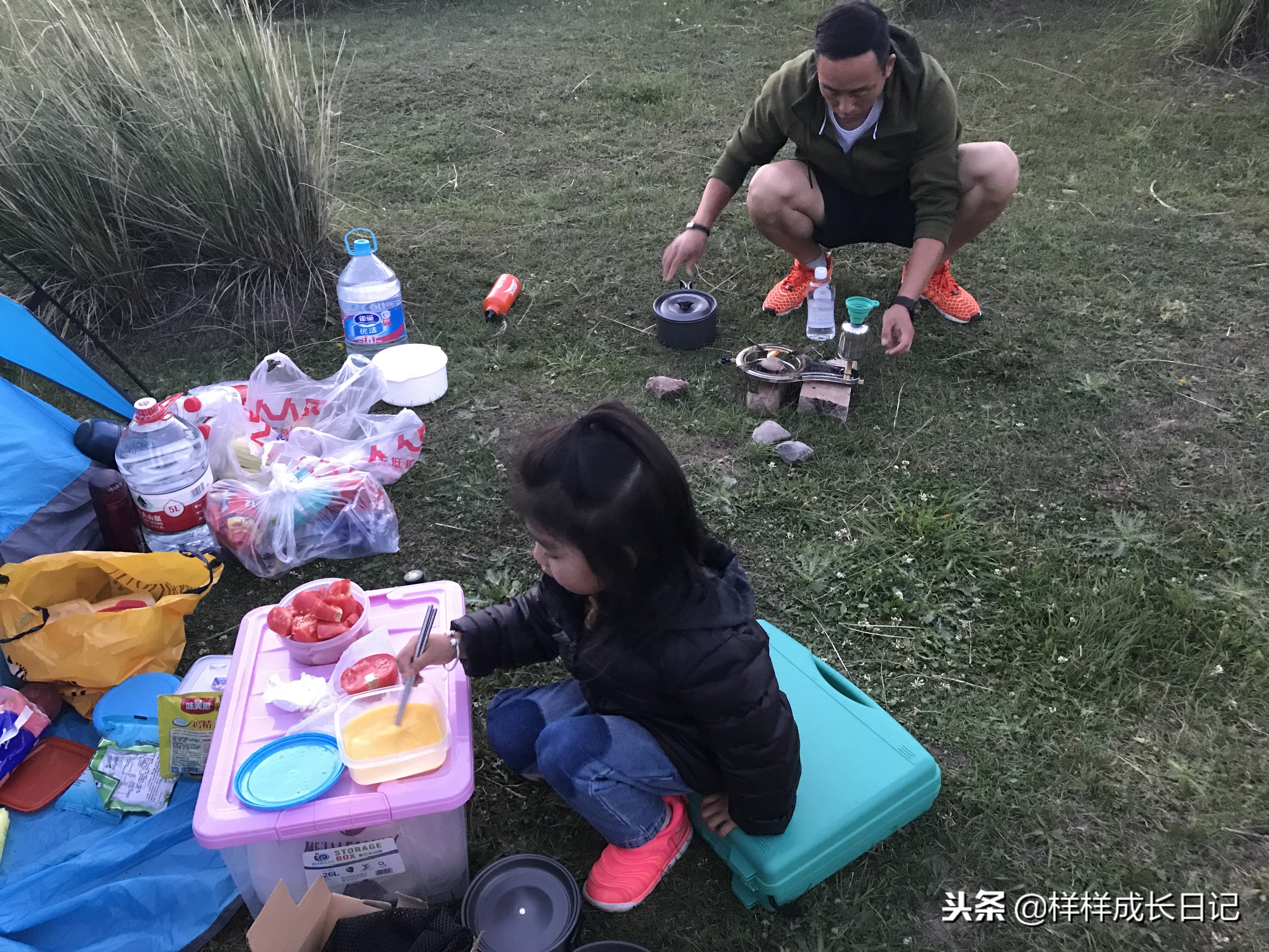 一家三口新疆伊犁旅游,自驾游霍尔果斯路线攻略