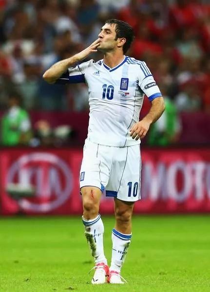 欧洲杯历届冠军1996,2012欧洲杯金球王