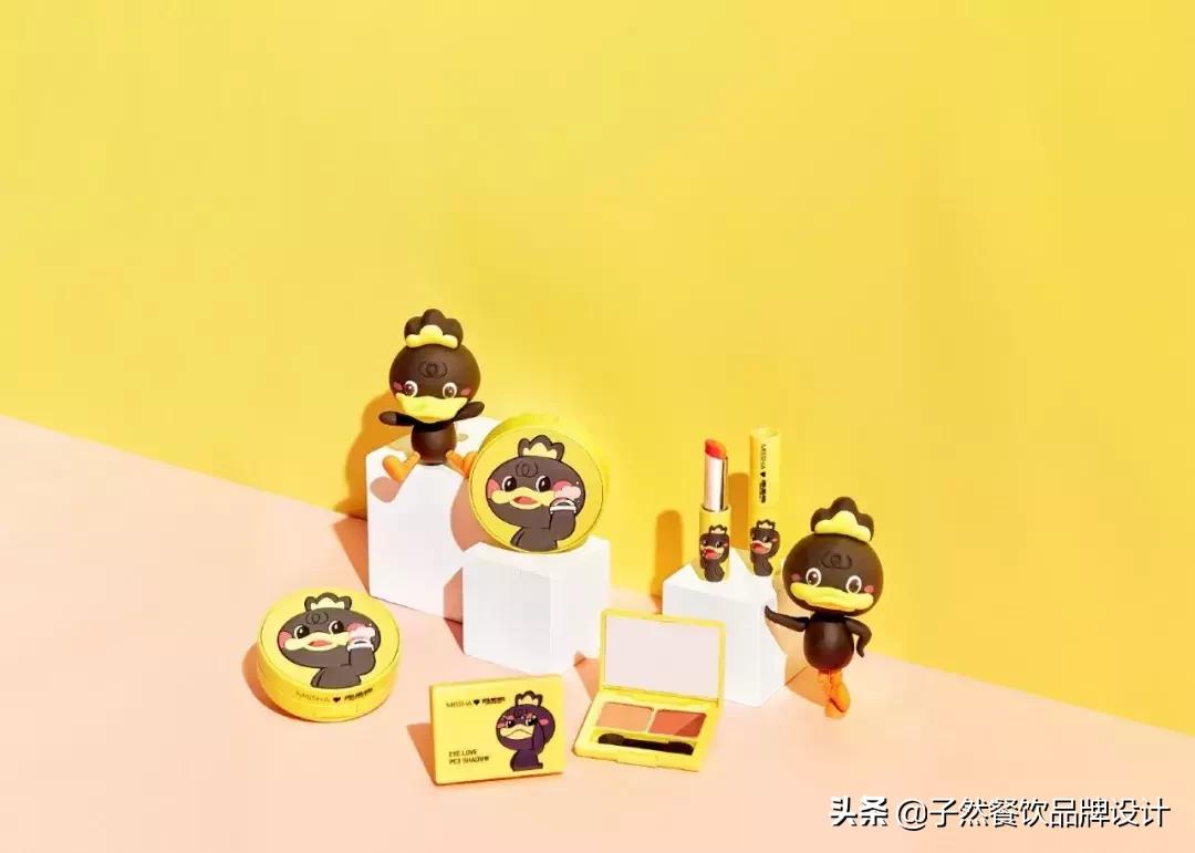 周黑鸭直营店和加盟店哪个好,周黑鸭单店特许和发展式加盟区别