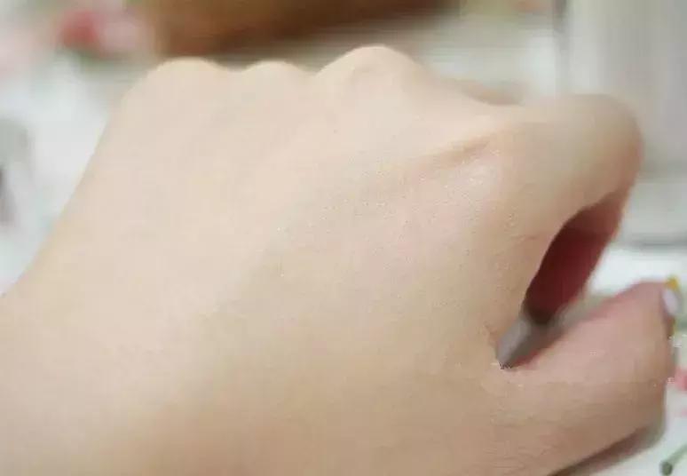 贵妇隔离和普通隔离的区别,贵妇隔离霜有什么作用