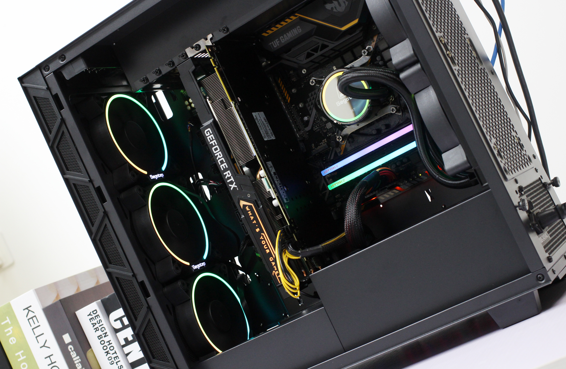 显卡竖装散热最好的机箱,主板和显卡竖装的机箱