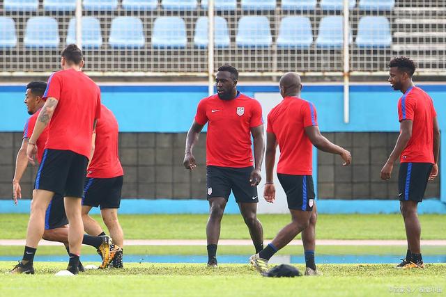 美国队和加拿大队实力对比,美国与加拿大军事实力对比