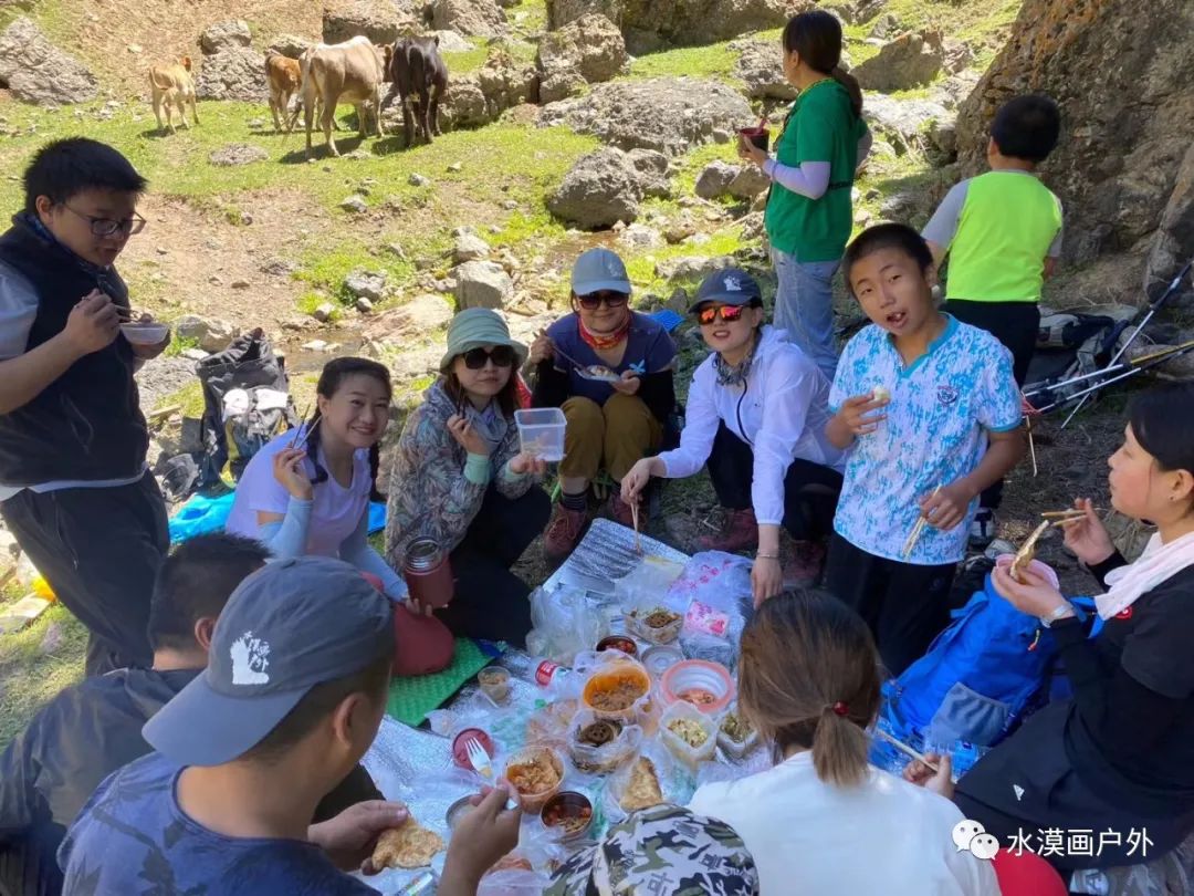5月22漠海邀您天狼线湖峡花溪穿越「水漠画户外」2021徒步探索