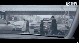 什么是佩奇让人泪目,啥是佩奇视频导演