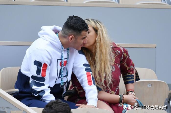 巴托丽和男朋友图片,巴托丽和男朋友照片