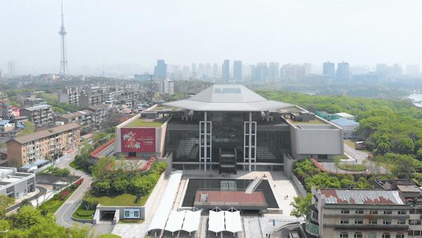 当代年轻人如何树立正确的消费观,当代年轻人的珠宝消费观