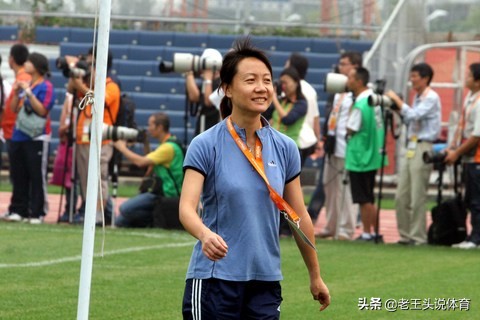 铿锵玫瑰1971,铿锵玫瑰中国女足1996年