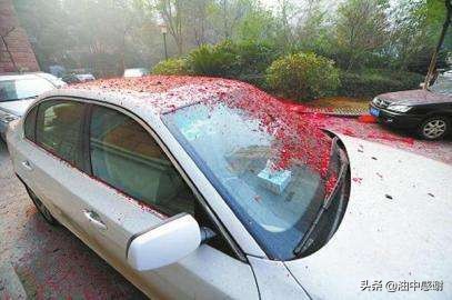 车被鞭炮炸伤了怎么索赔,车被鞭炮炸到车掉漆怎么赔偿