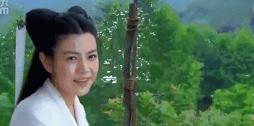 颜值不够美颜来凑年龄大就装嫩,颜值不够才艺来凑