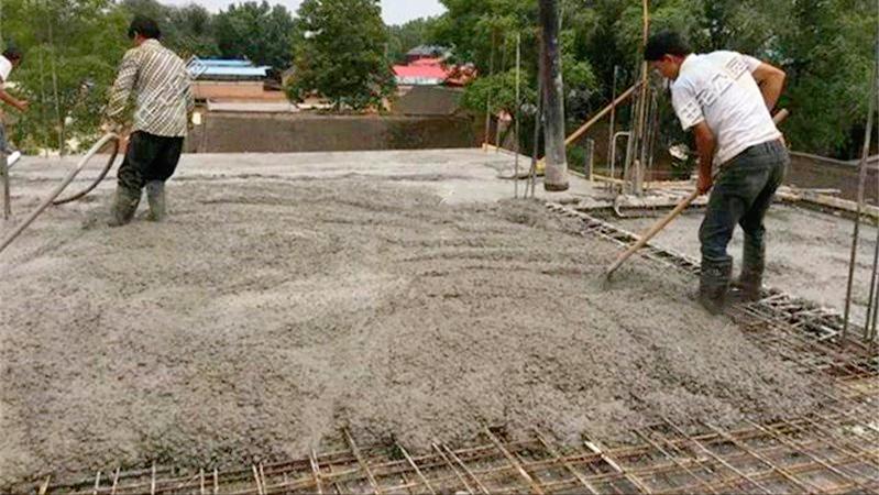 混凝土楼板出现裂缝的原因是什么,钢筋混凝土楼板裂缝是什么原因