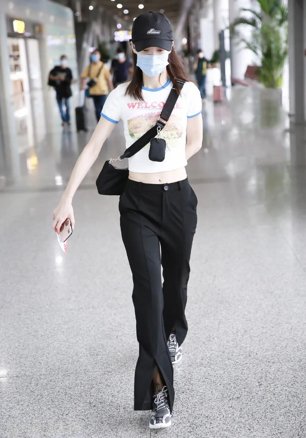 乘风破浪的姐姐背的包包,乘风破浪的姐姐们有哪些