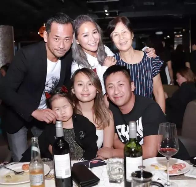 陈岚向太现状,向太陈岚最新个人专访