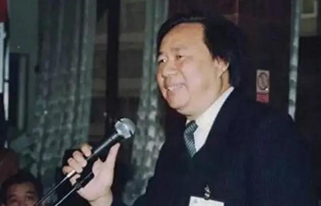 牟其中年轻时的视频,牟其中80年代身价