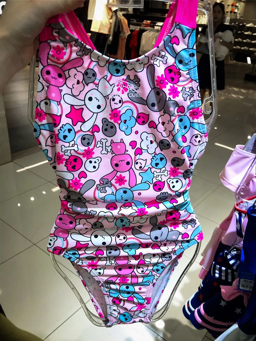 儿童泳衣买哪种最好,泳衣测评儿童10岁左右