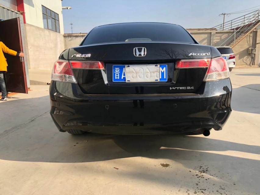 农村人就是图个实惠，09年雅阁家用足够了，有面子也有里子。